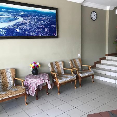 Theatreinn Sri Aman Bagian luar foto